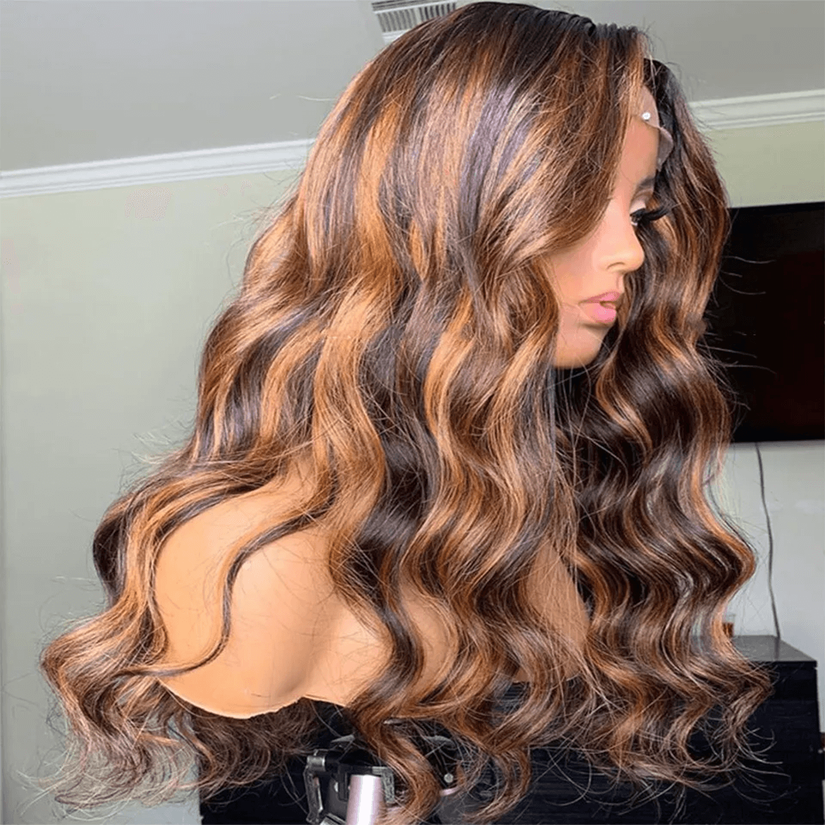 Ombre Highlight Body Wave with Dark Roots (3)